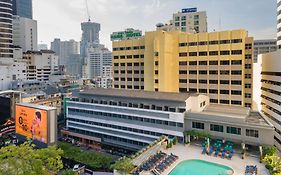 Nana Hotel Bangkok 3*