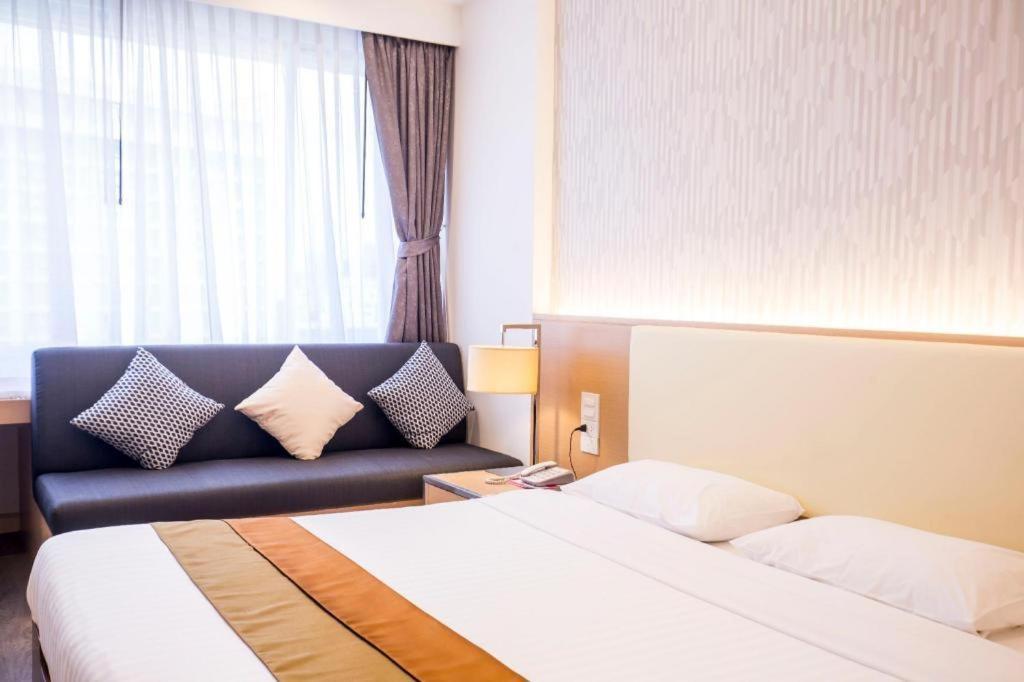 Nana Hotel Bangkok Exterior photo